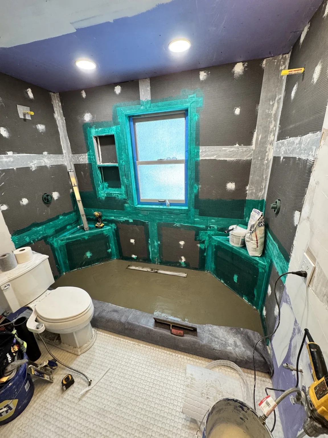 Little Bear Construction bathroom remodeling project photo 17